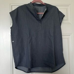Brand new with tags! FIGS Rafaela oversized top in graphite